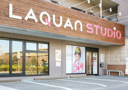 写真：らかんスタジオ　三鷹東八店