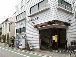 写真：三鷹市立三鷹駅南口東駐輪場